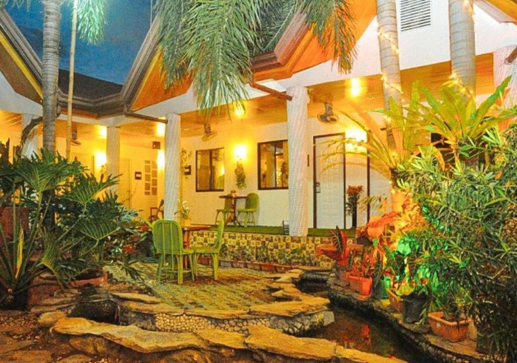 Infinite Green Pension Puerto Princesa Exterior photo